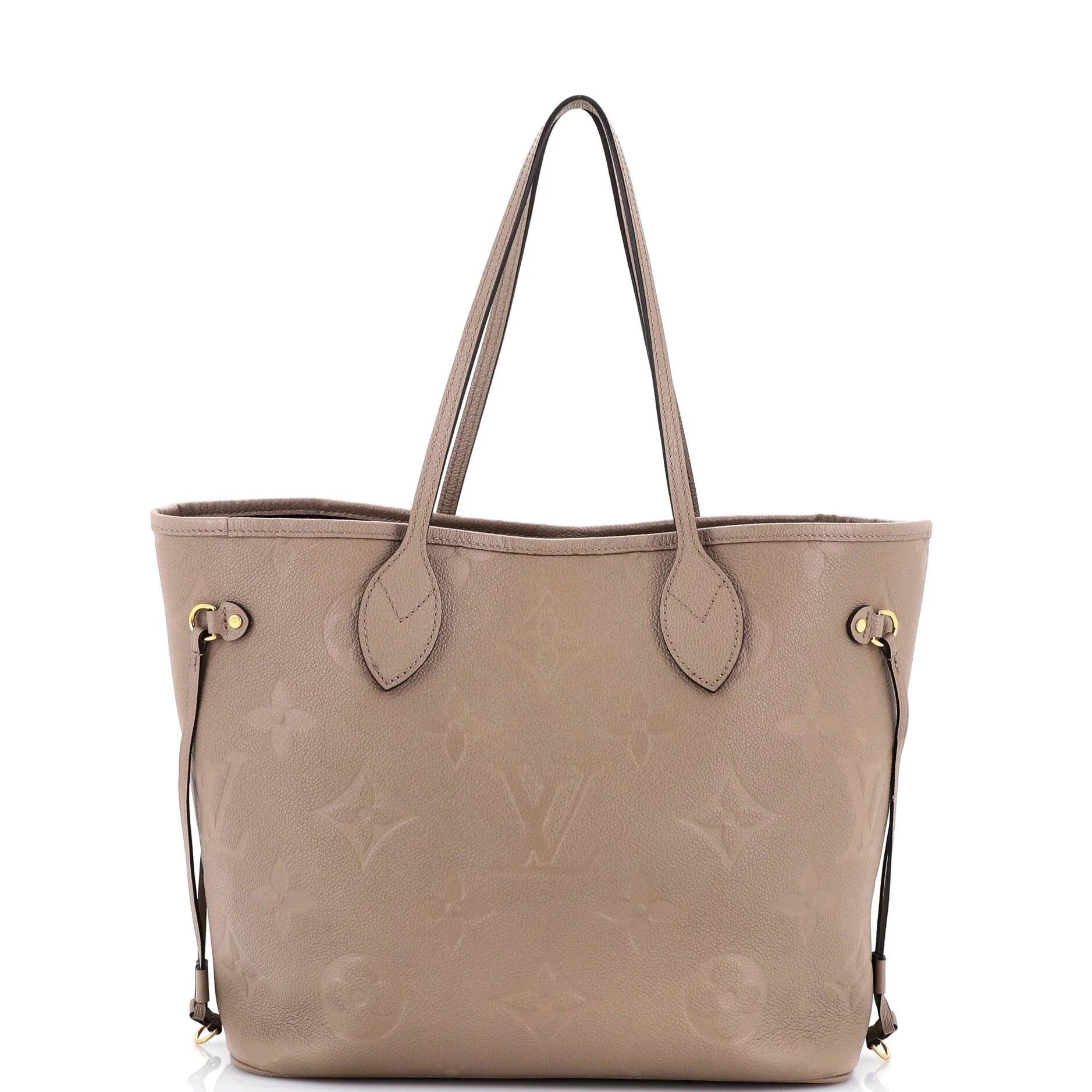 Leather tote