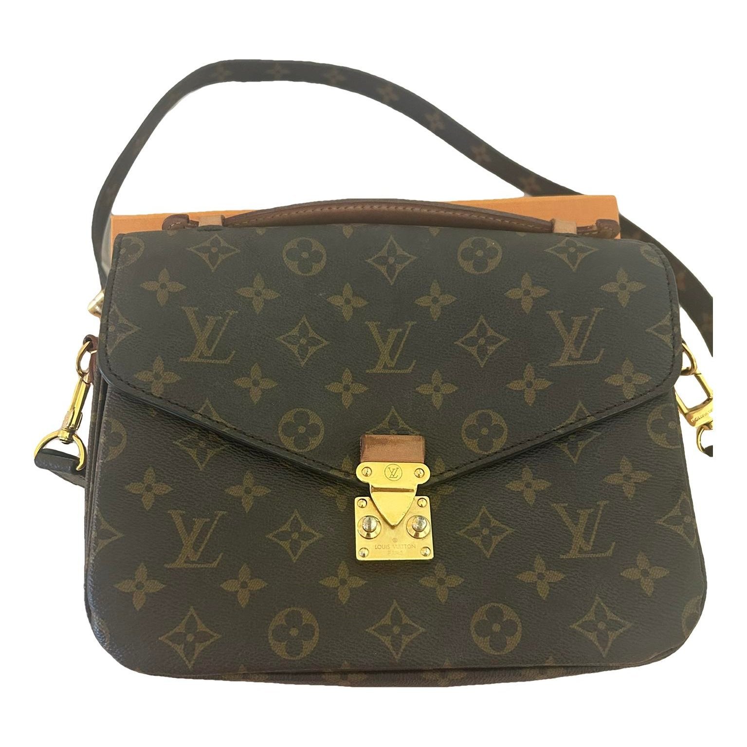 Metis leather crossbody bag