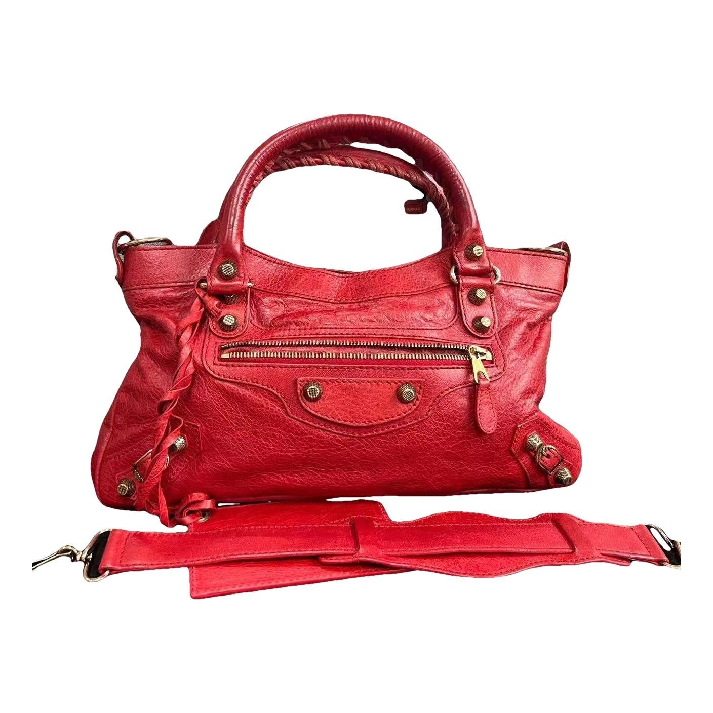 City leather handbag