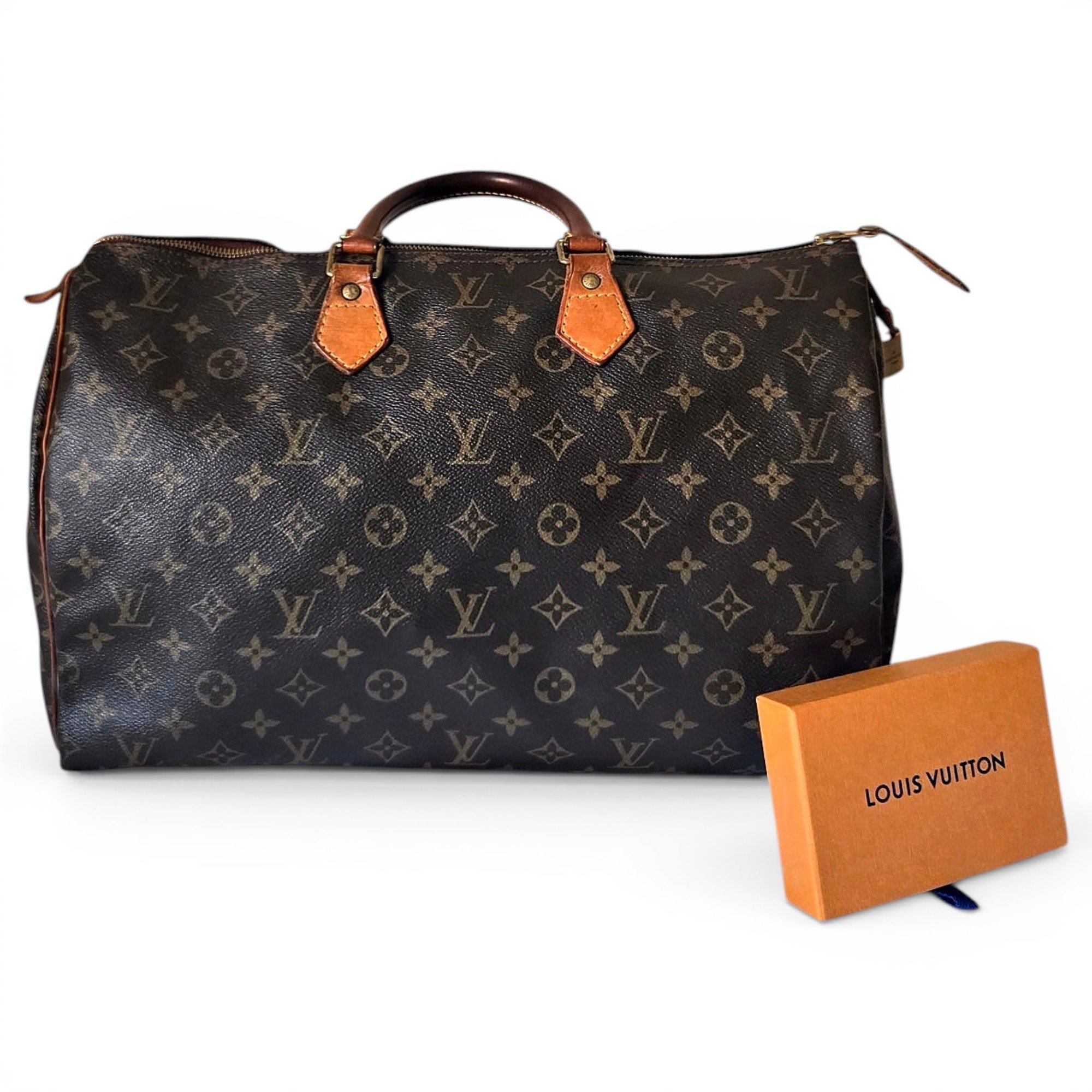 Speedy leather handbag