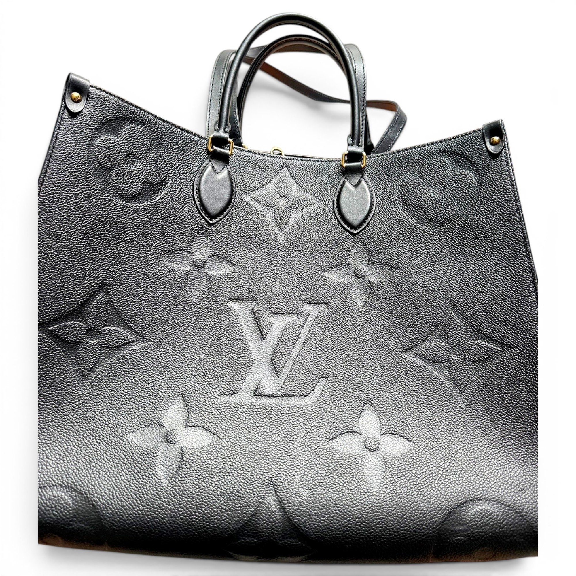 Onthego leather tote
