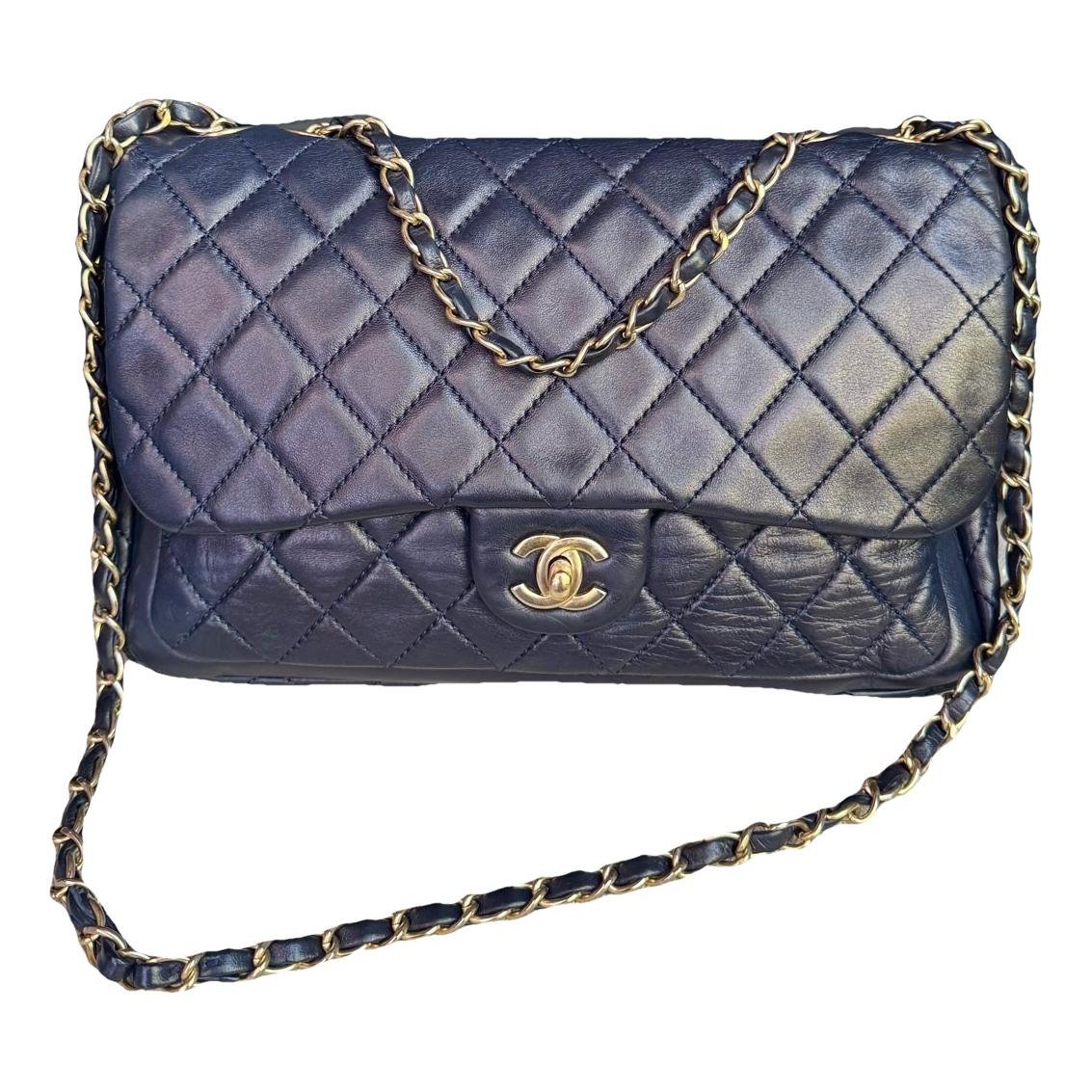 Timeless/Classique leather crossbody bag