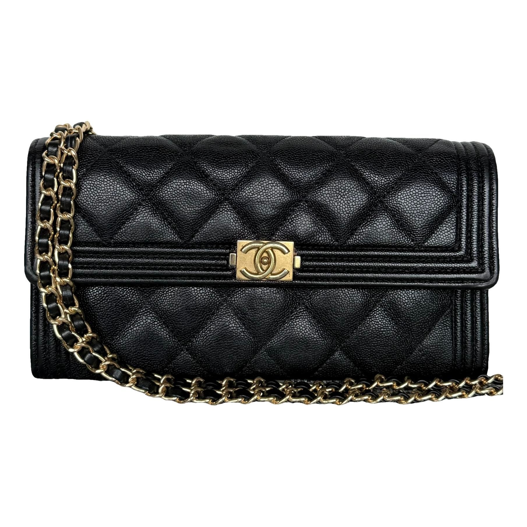 Wallet On Chain Timeless/Classique leather crossbody bag