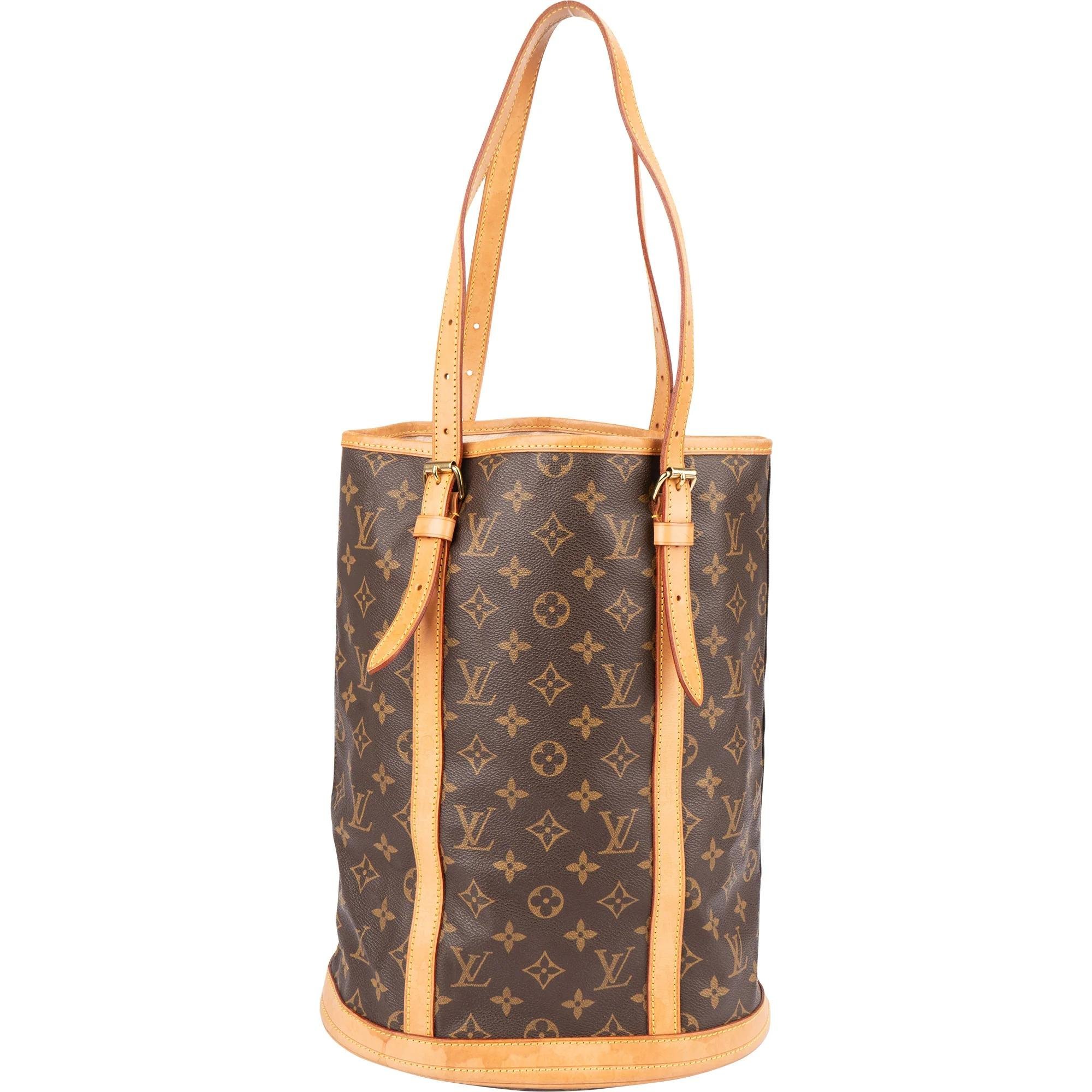 Bucket leather handbag