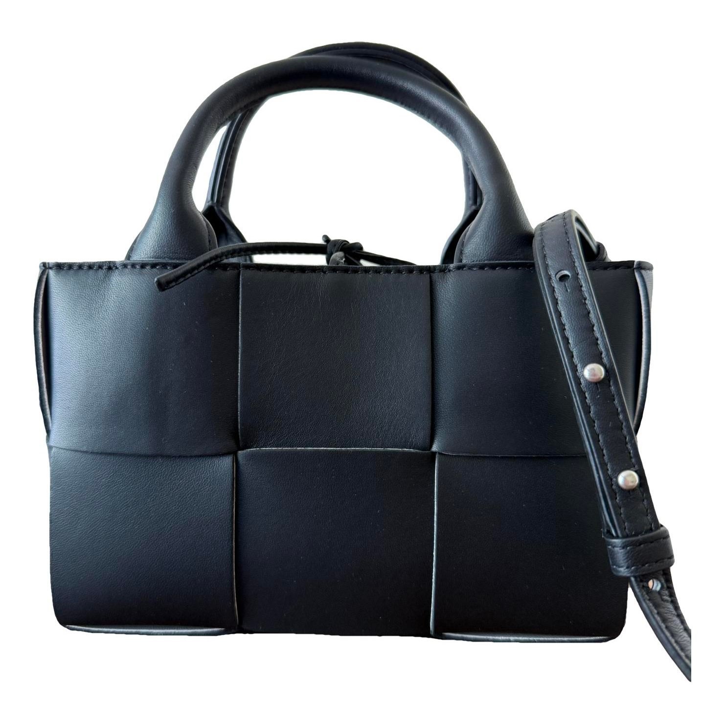 Arco leather tote
