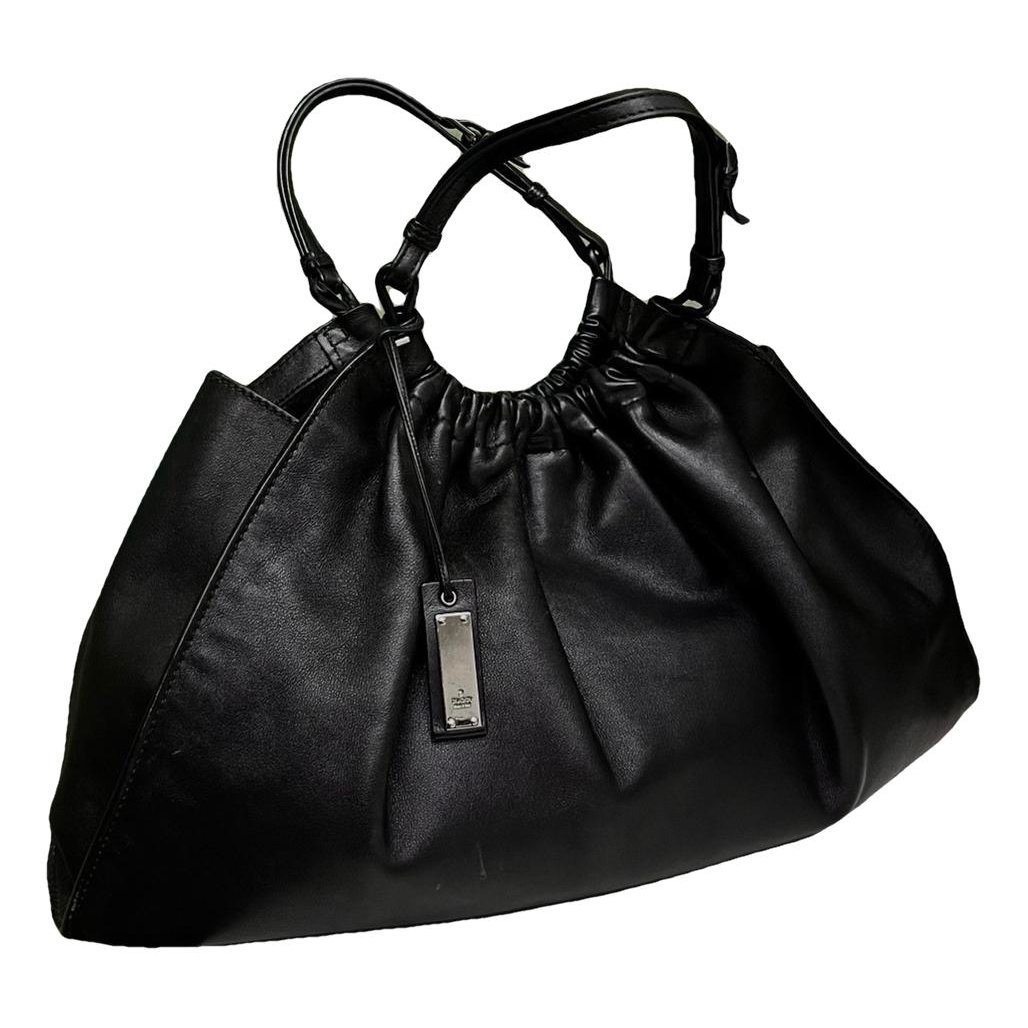 Charmy leather handbag