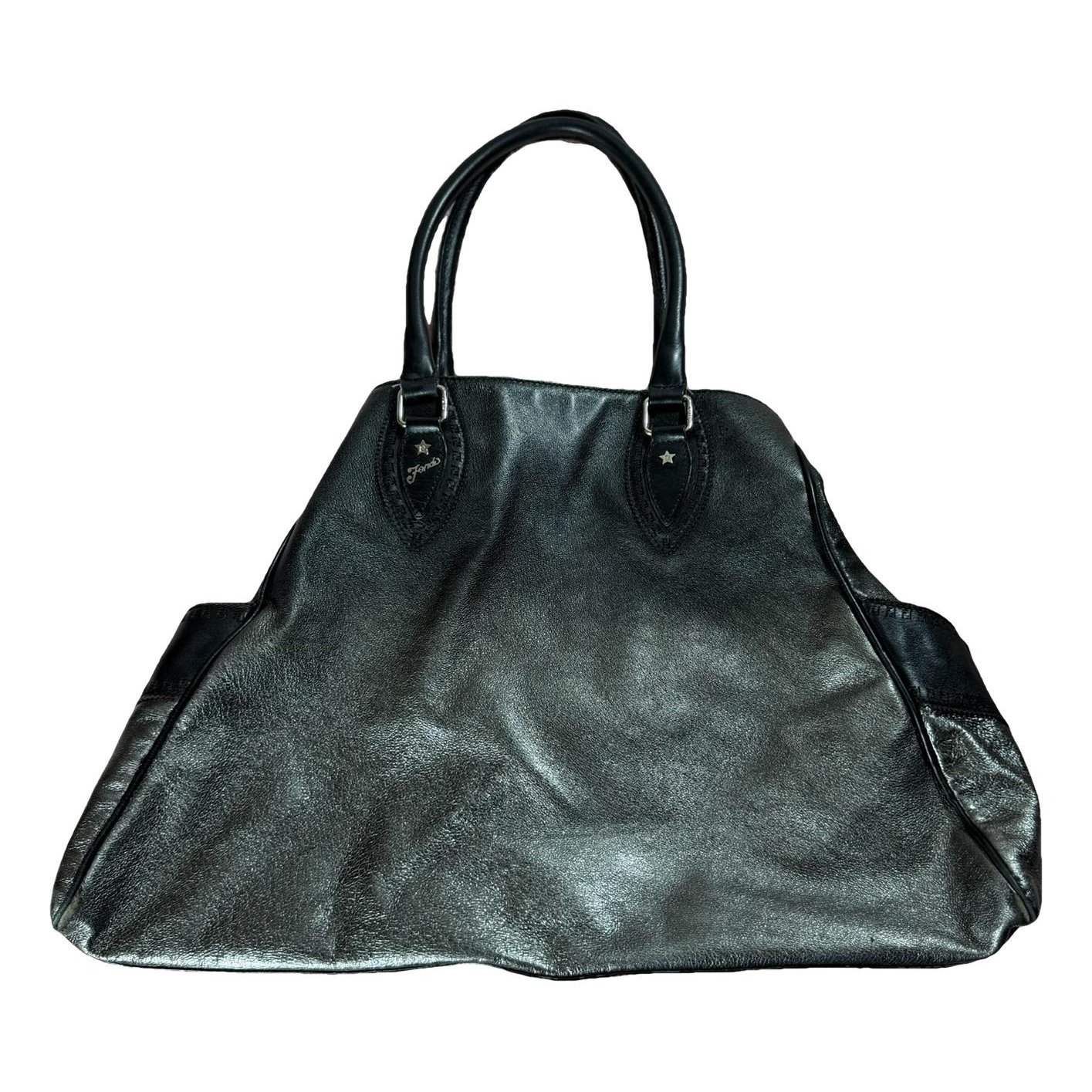 Mia leather handbag