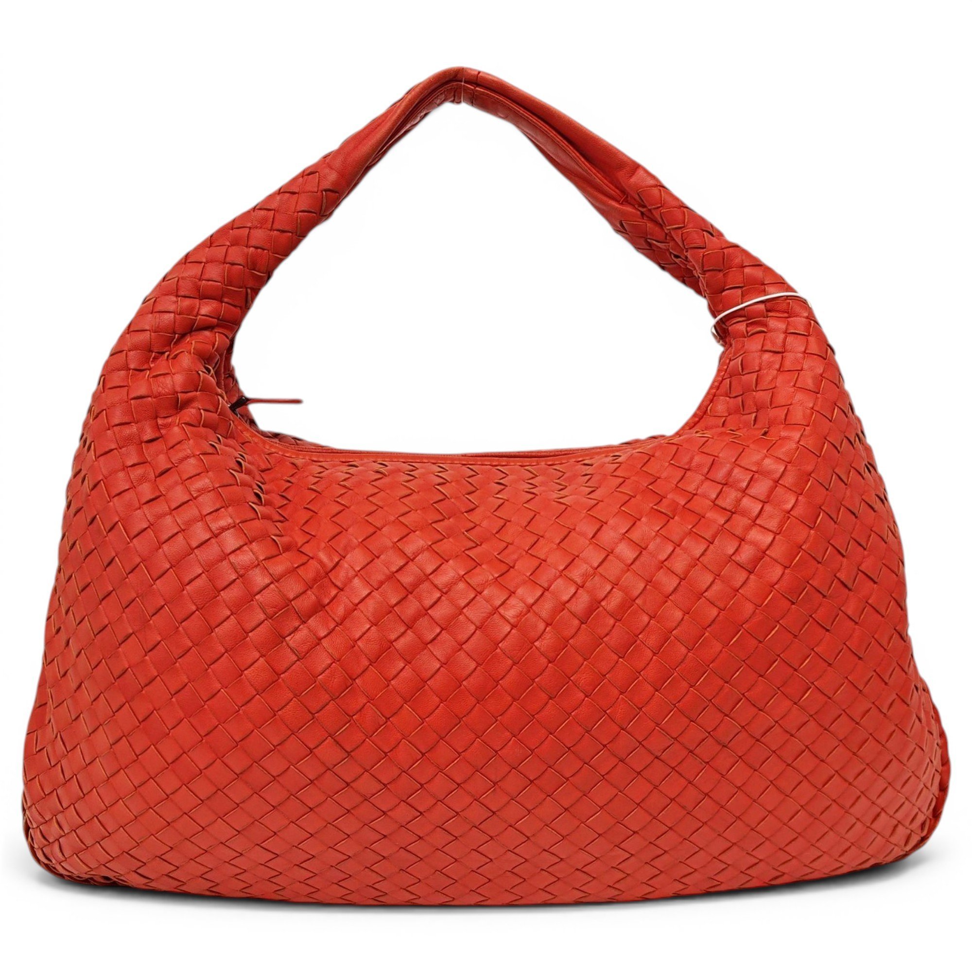 Veneta leather handbag