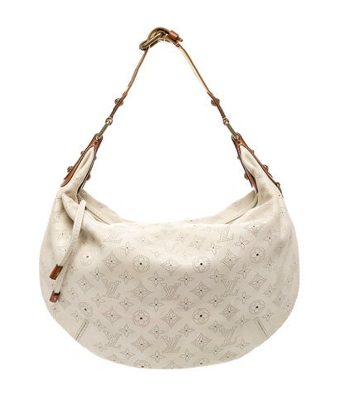 Louis Vuitton Vuitton Monogram Onatah