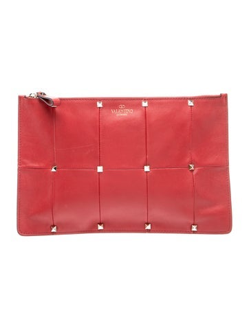 Rockstud Clutch