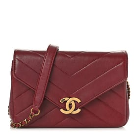 Chanel Lambskin Chevron Quilted Coco Envelope Flap Red