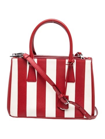 Signature Galleria Double Zip Small