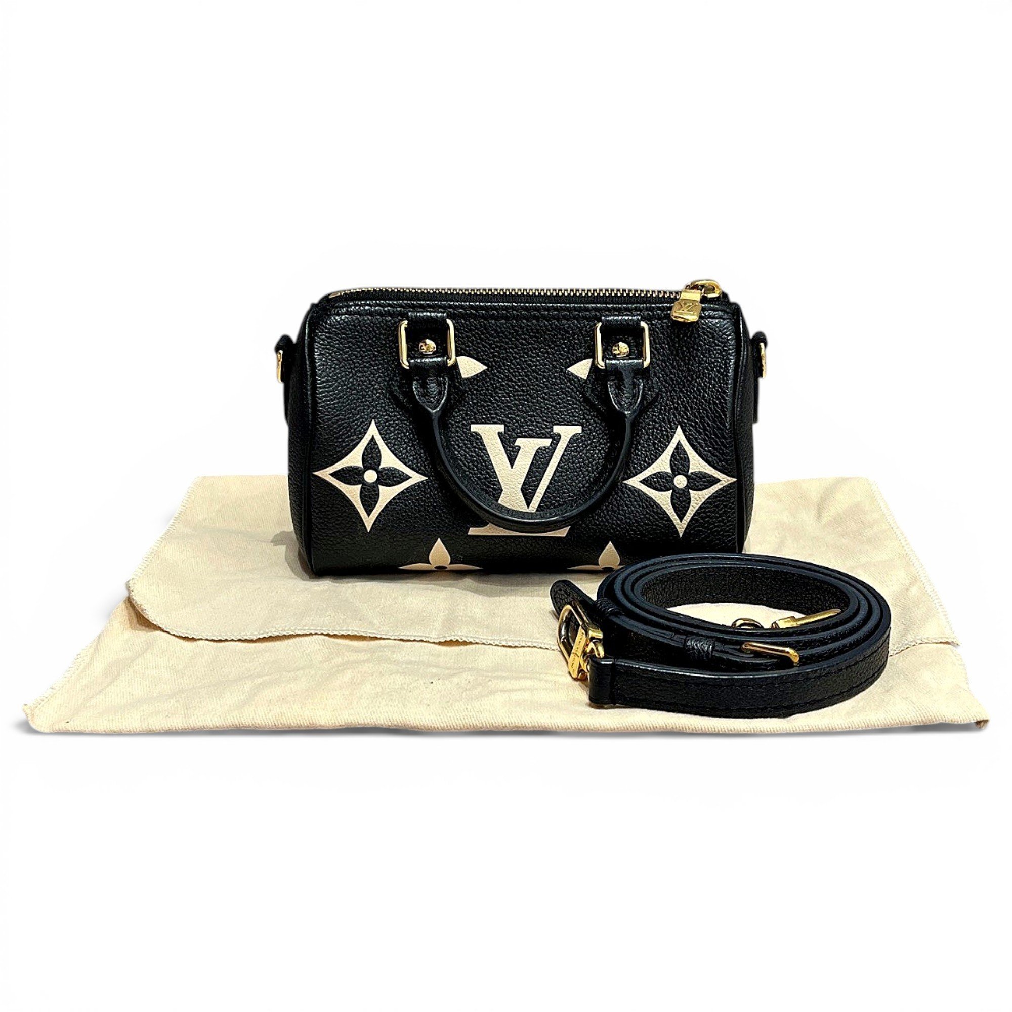 Speedy leather handbag