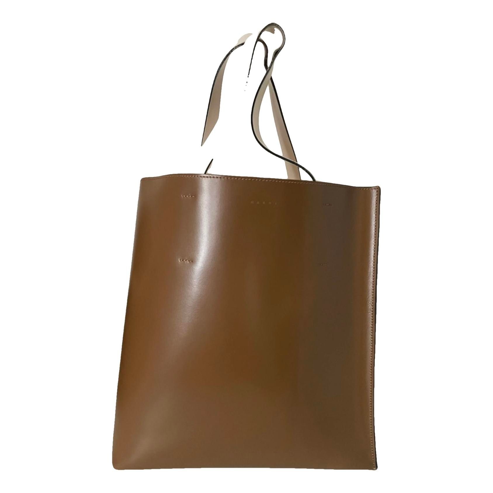 Leather tote