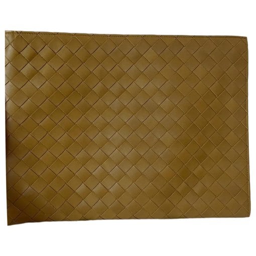 Leather clutch bag