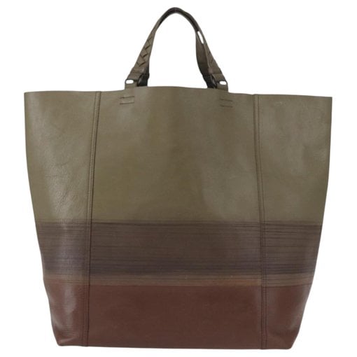 Veneta leather handbag