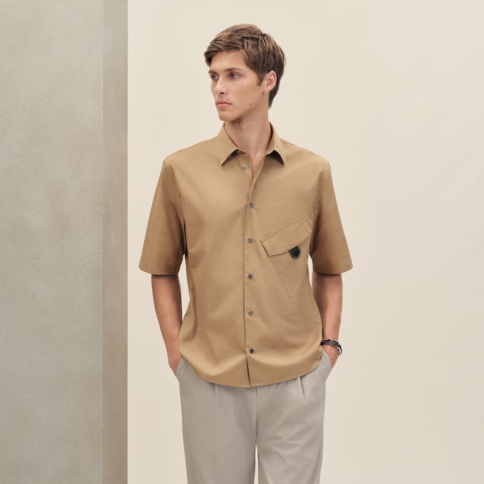 Kraft Short-sleeve Straight Cut Shirt With Leather Detail