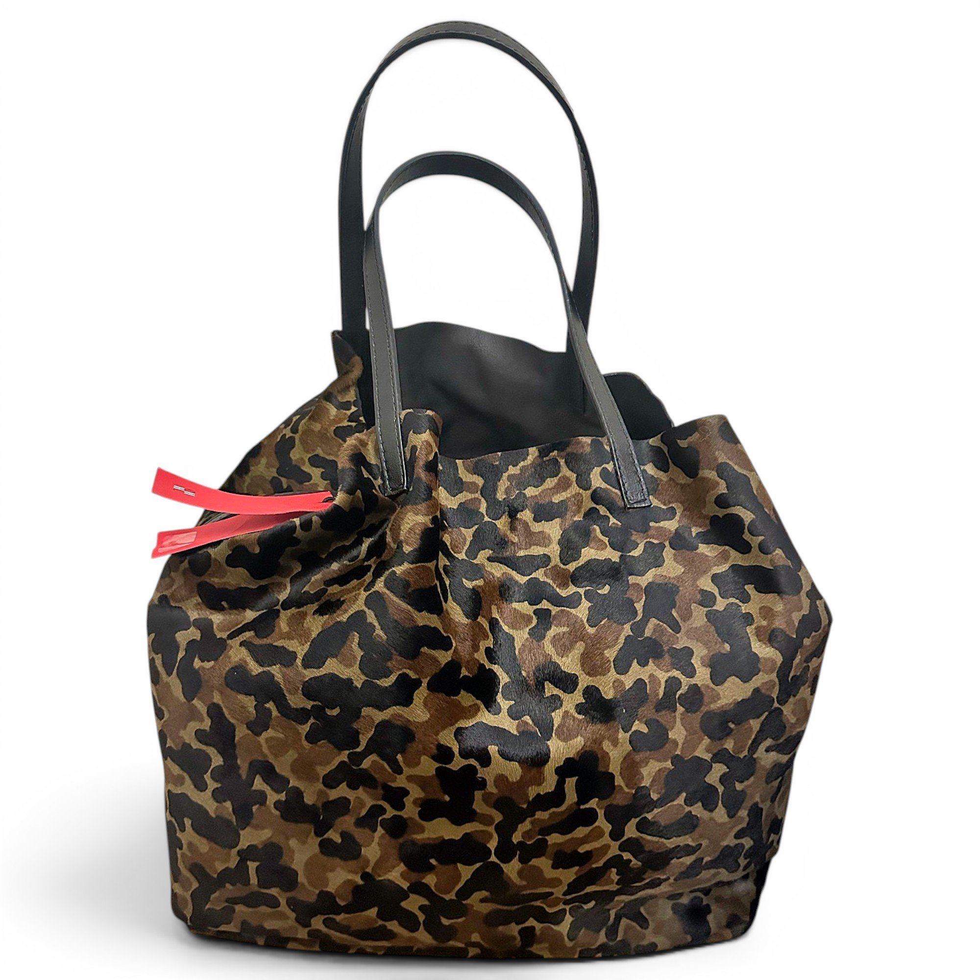 Leather tote
