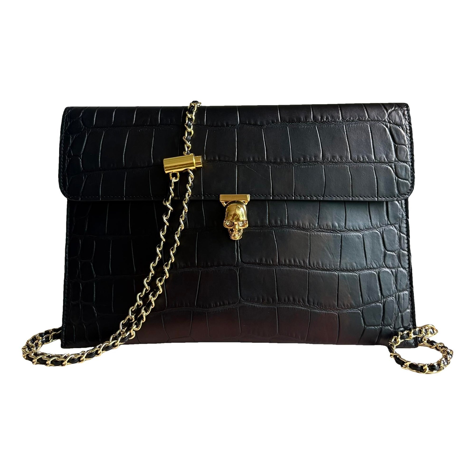 Knuckle leather bag