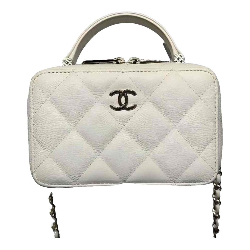 All About Chains leather bag