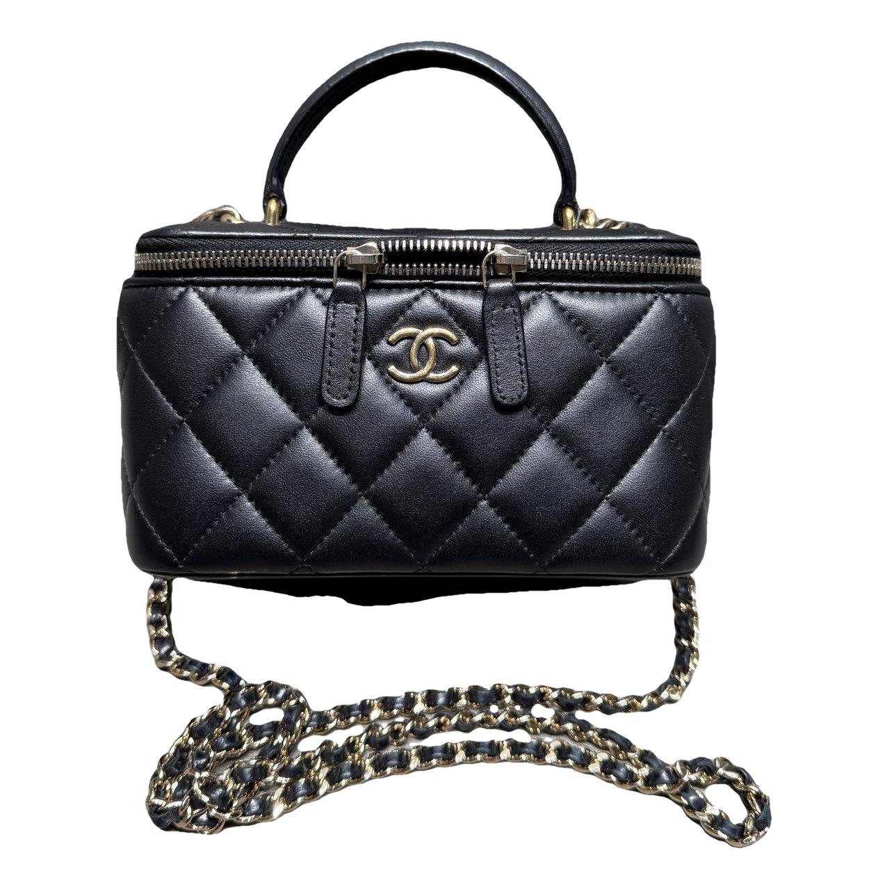 Trendy CC Vanity leather handbag