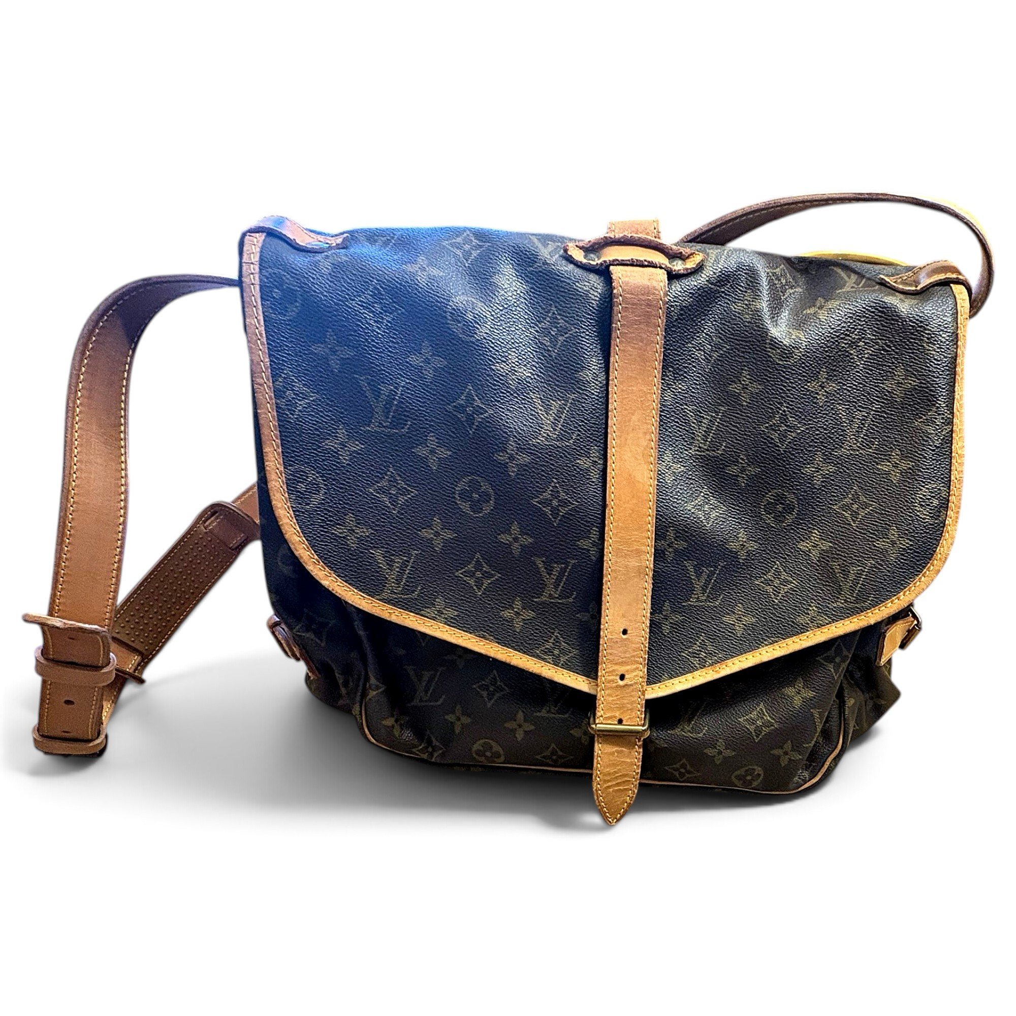 Saumur leather crossbody bag