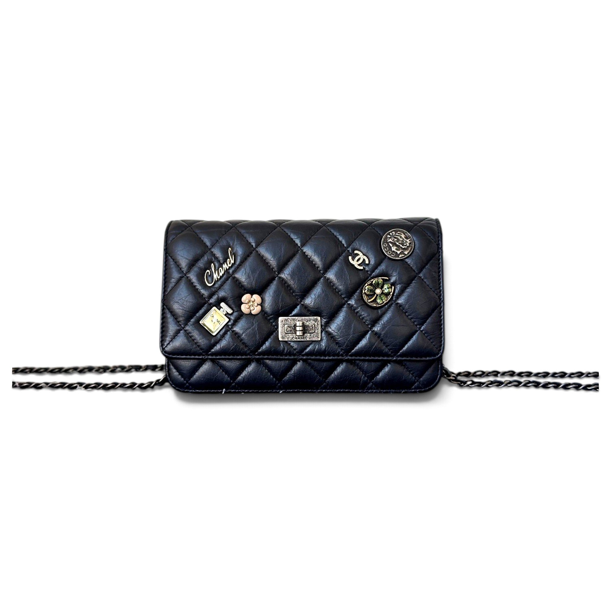 Wallet On Chain 2.55 leather handbag