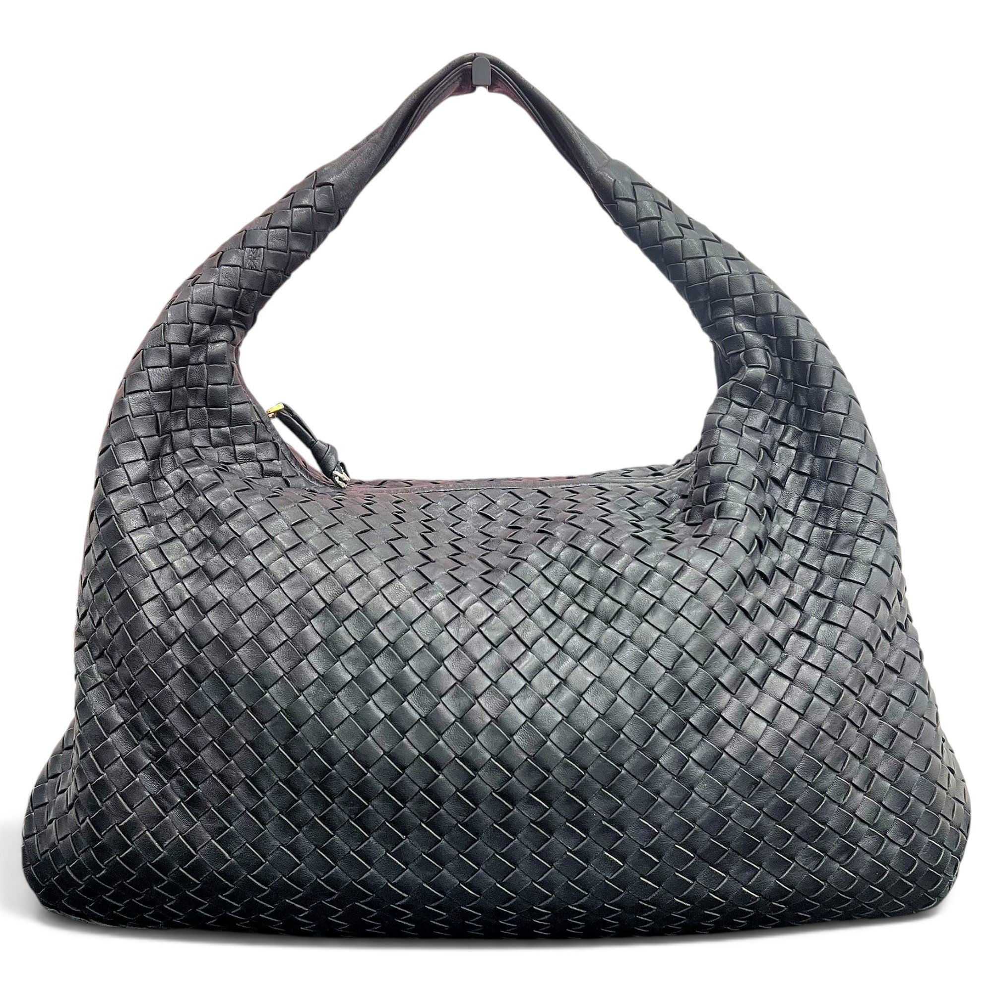 Veneta leather handbag