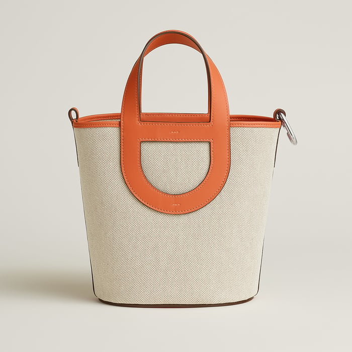 Hermès In-the-Loop 18 bag