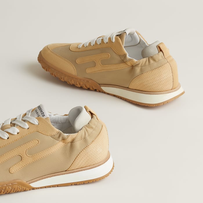Jet Sneaker