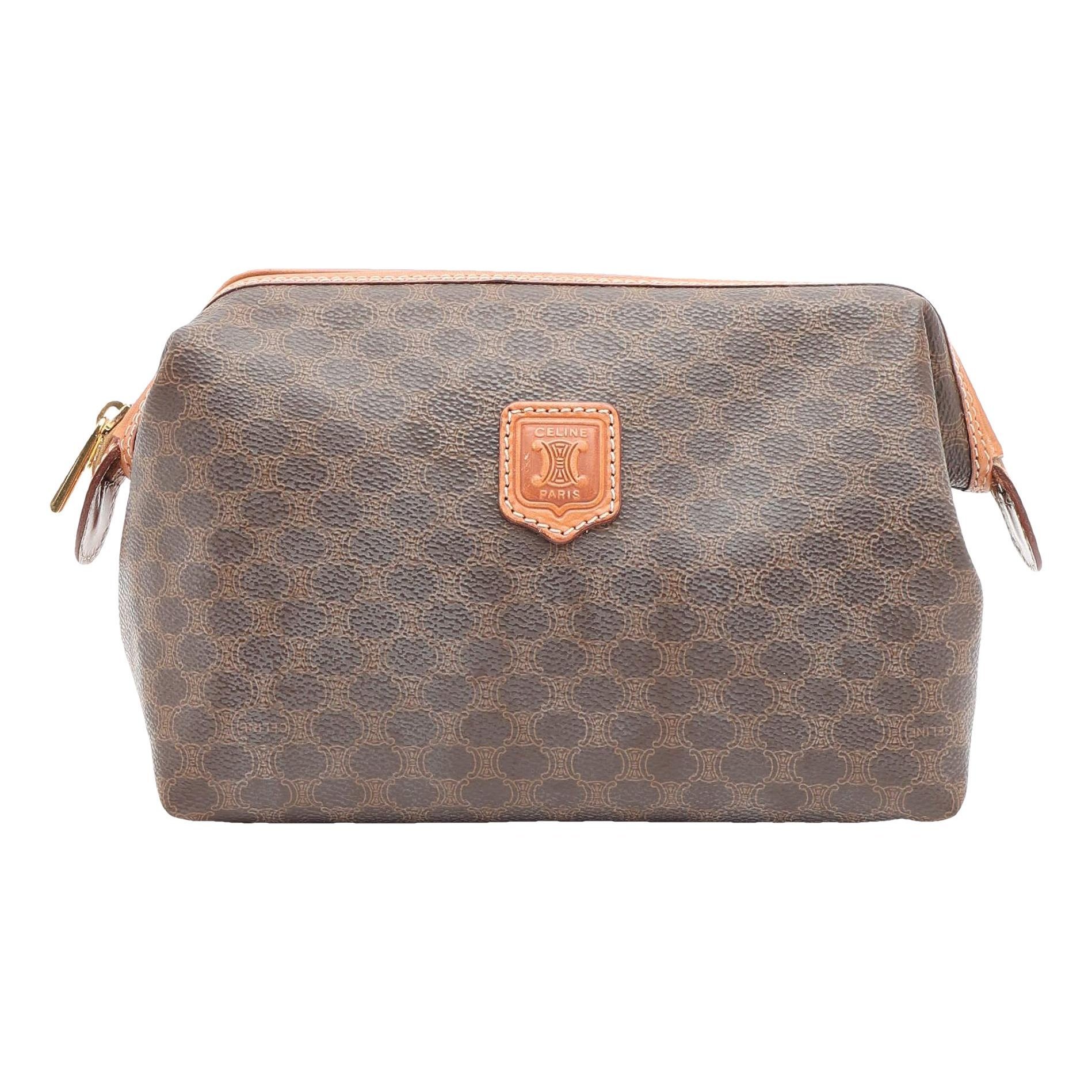 Cloth clutch bag