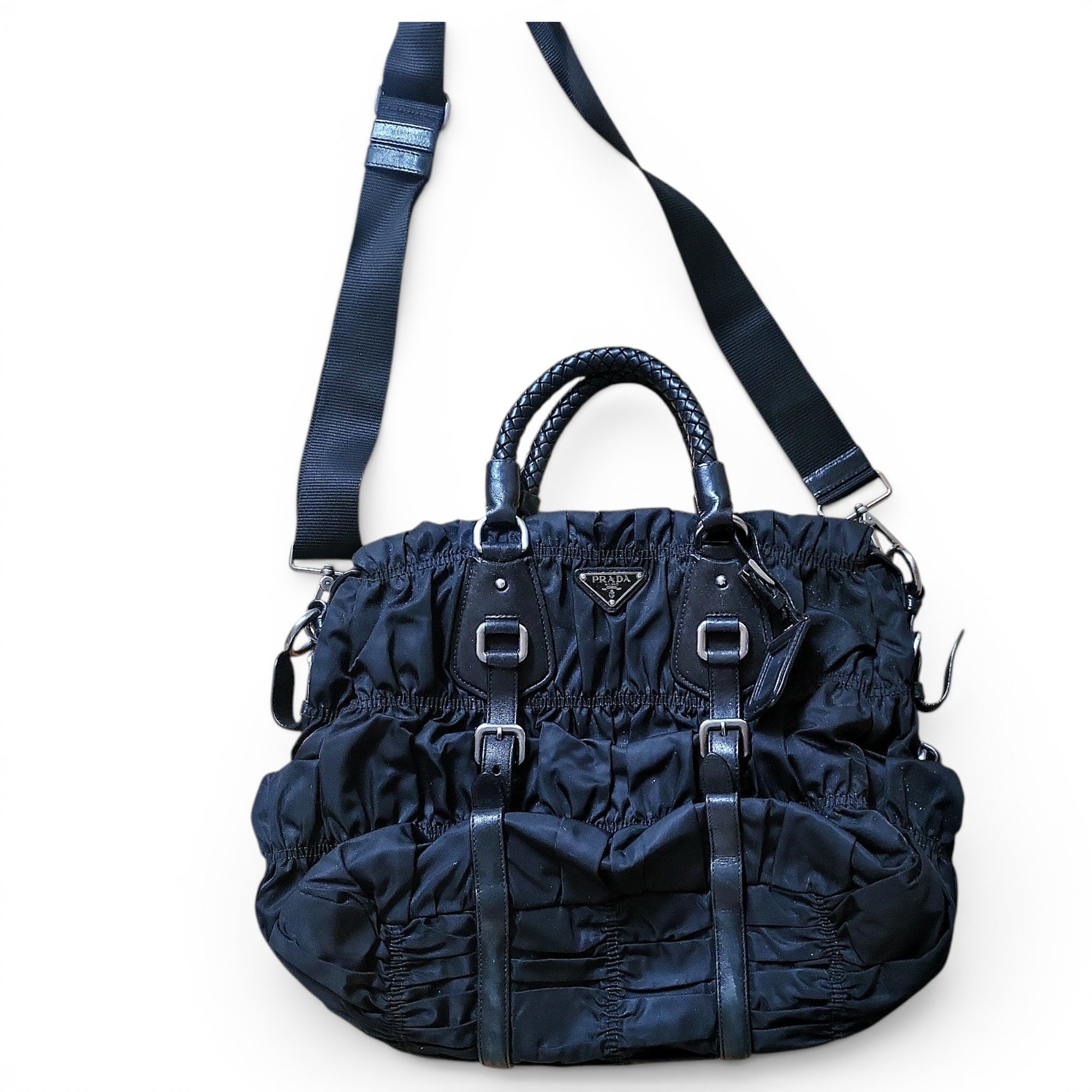 Etiquette handbag