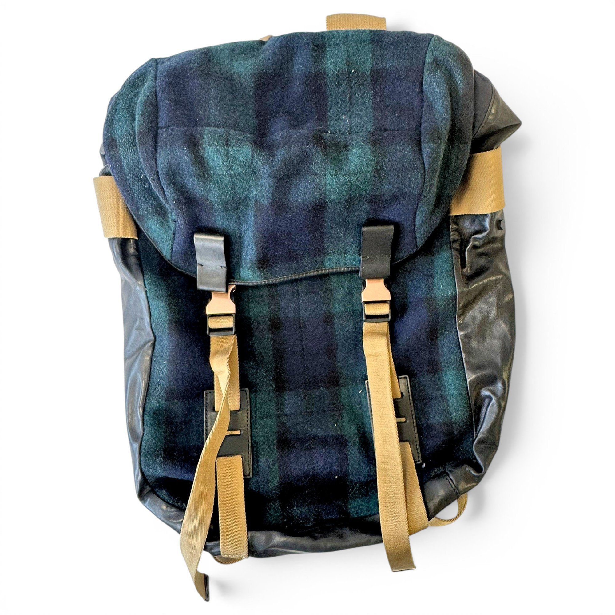 Wool travel bag