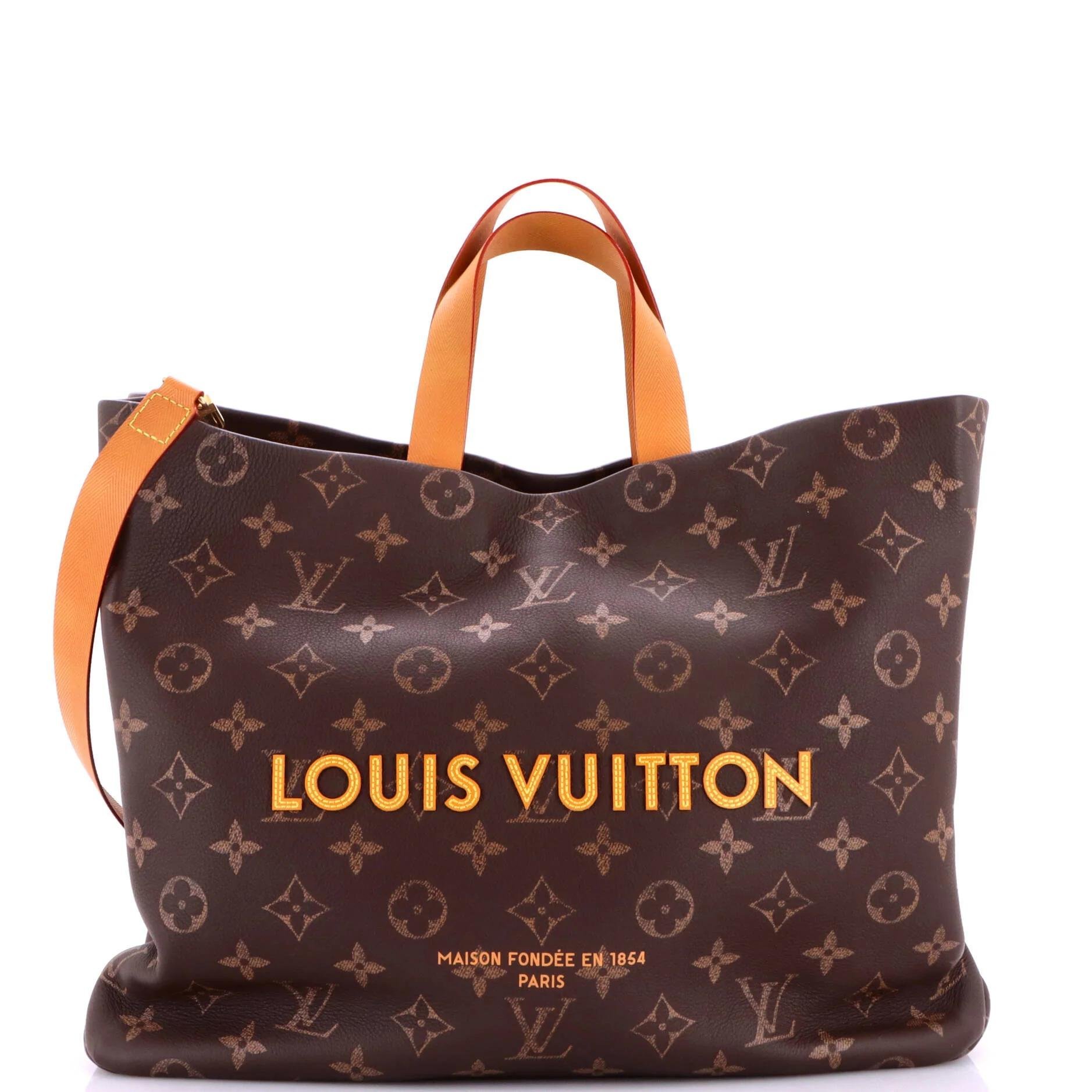 Leather tote