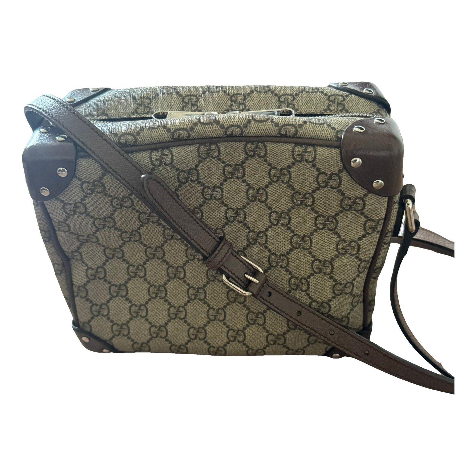 Globe-Trotter leather handbag