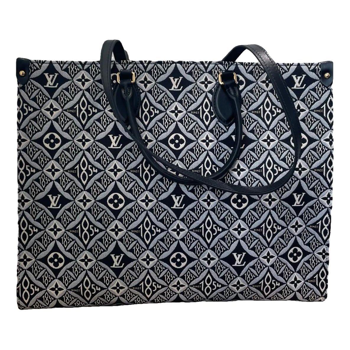 Onthego cloth handbag