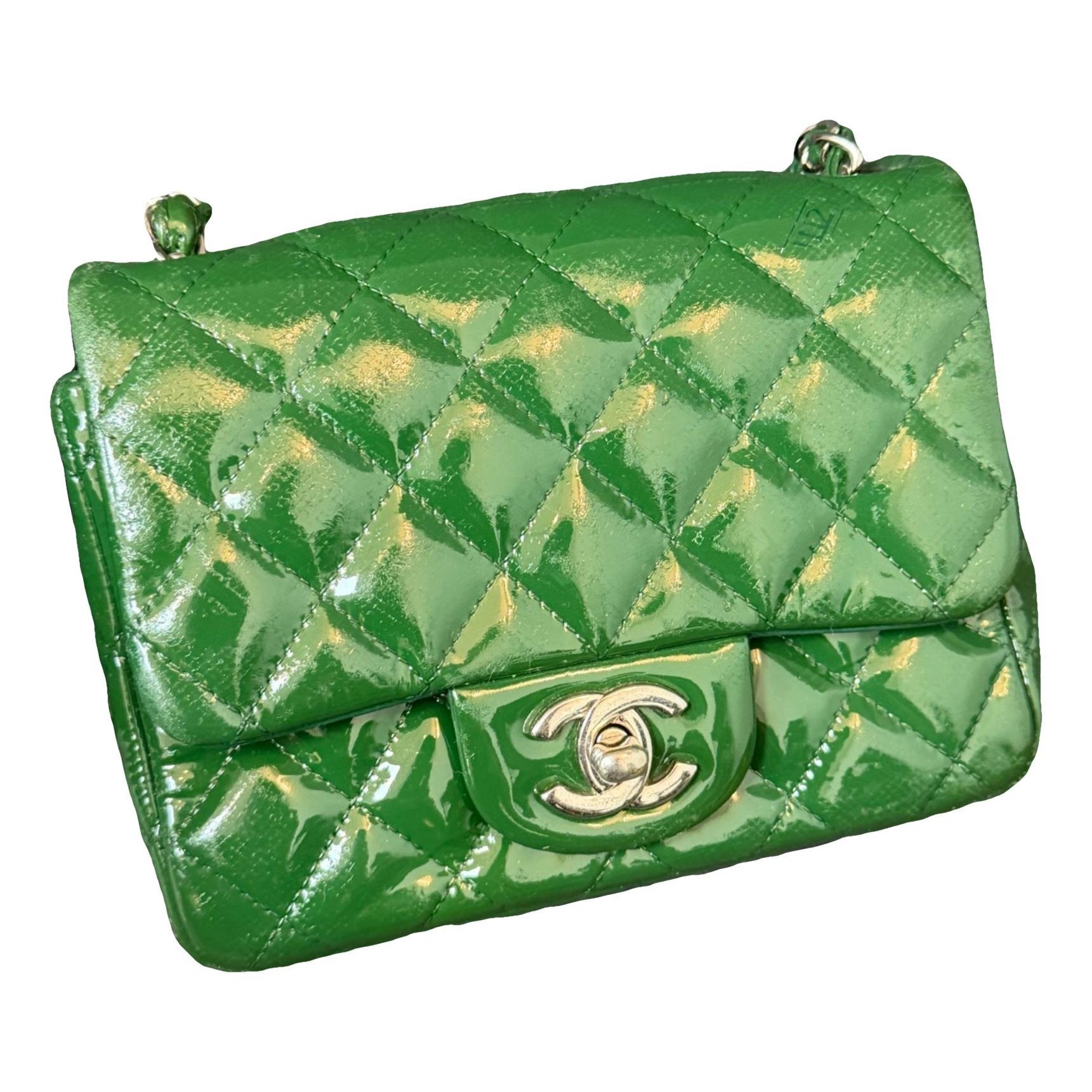 Timeless/Classique patent leather crossbody bag