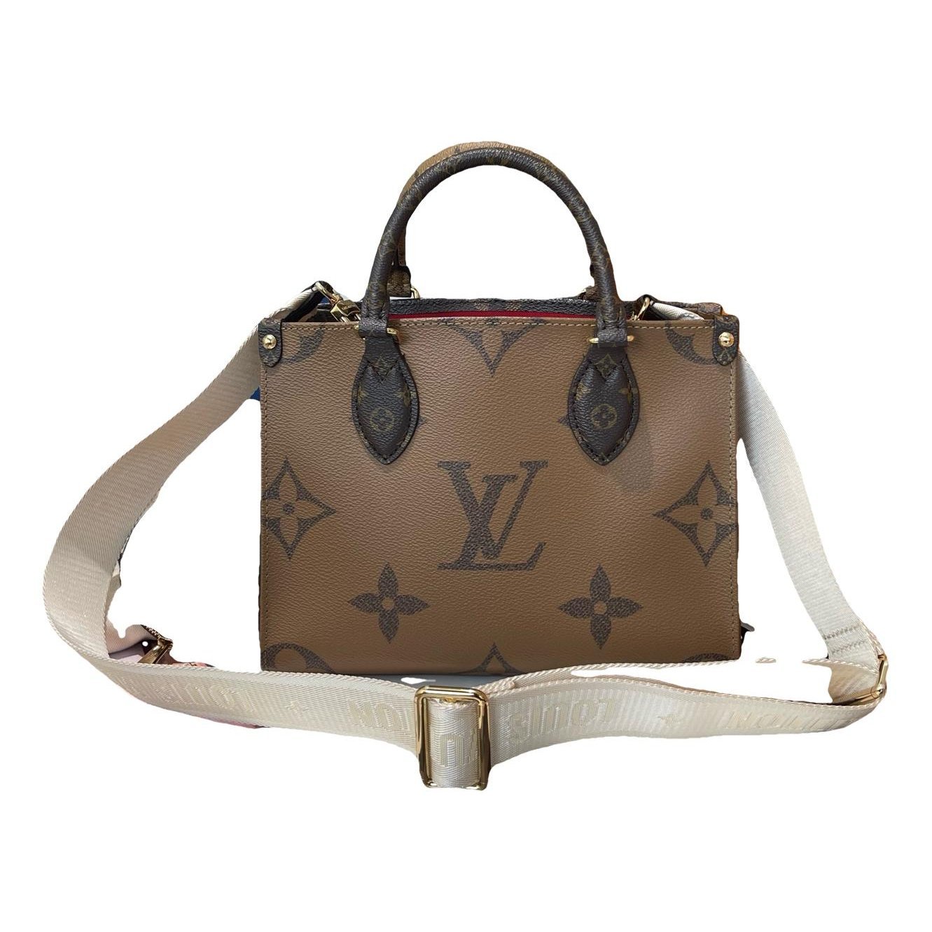 Onthego leather tote