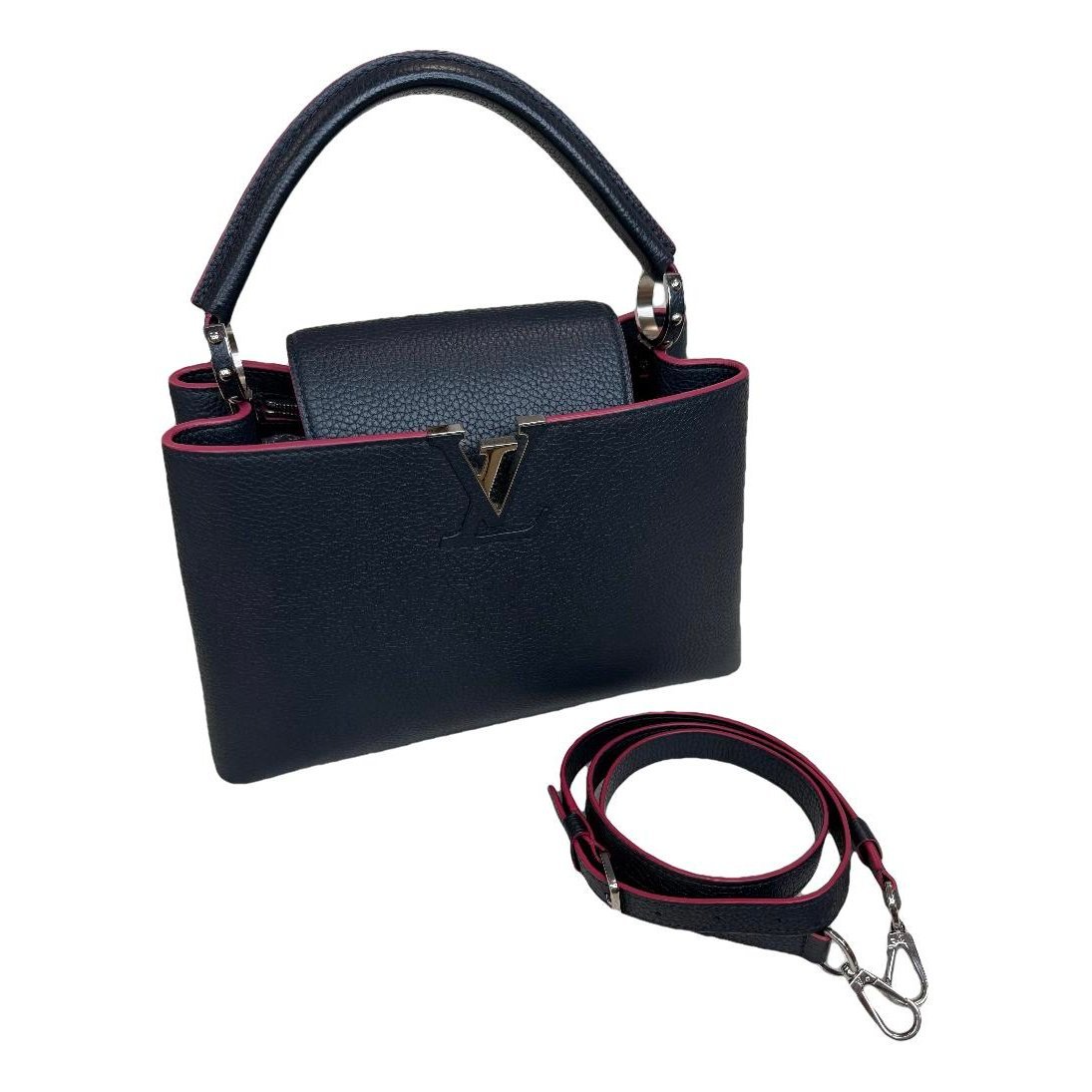 Capucines leather handbag