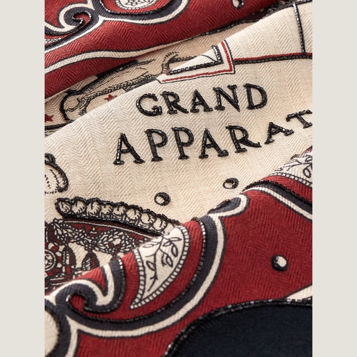 Grand Apparat Bandana Exceptional Embroidered Shawl 140