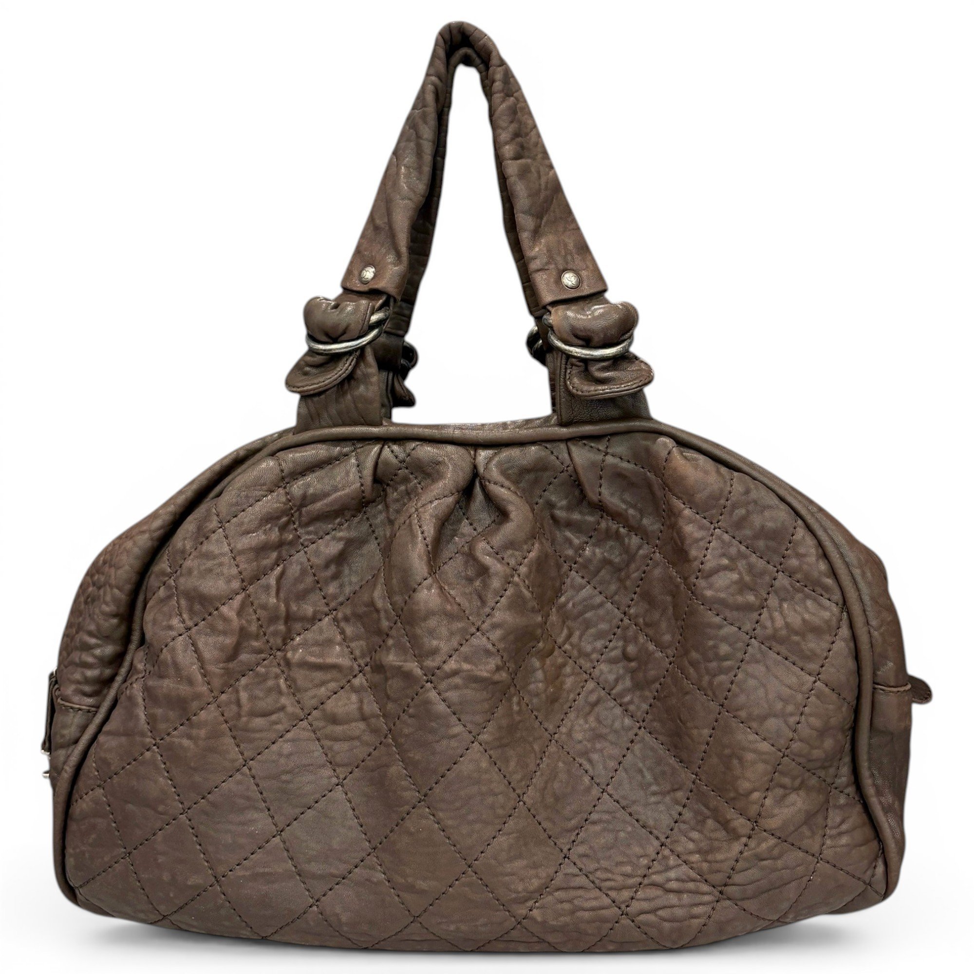 Leather travel bag