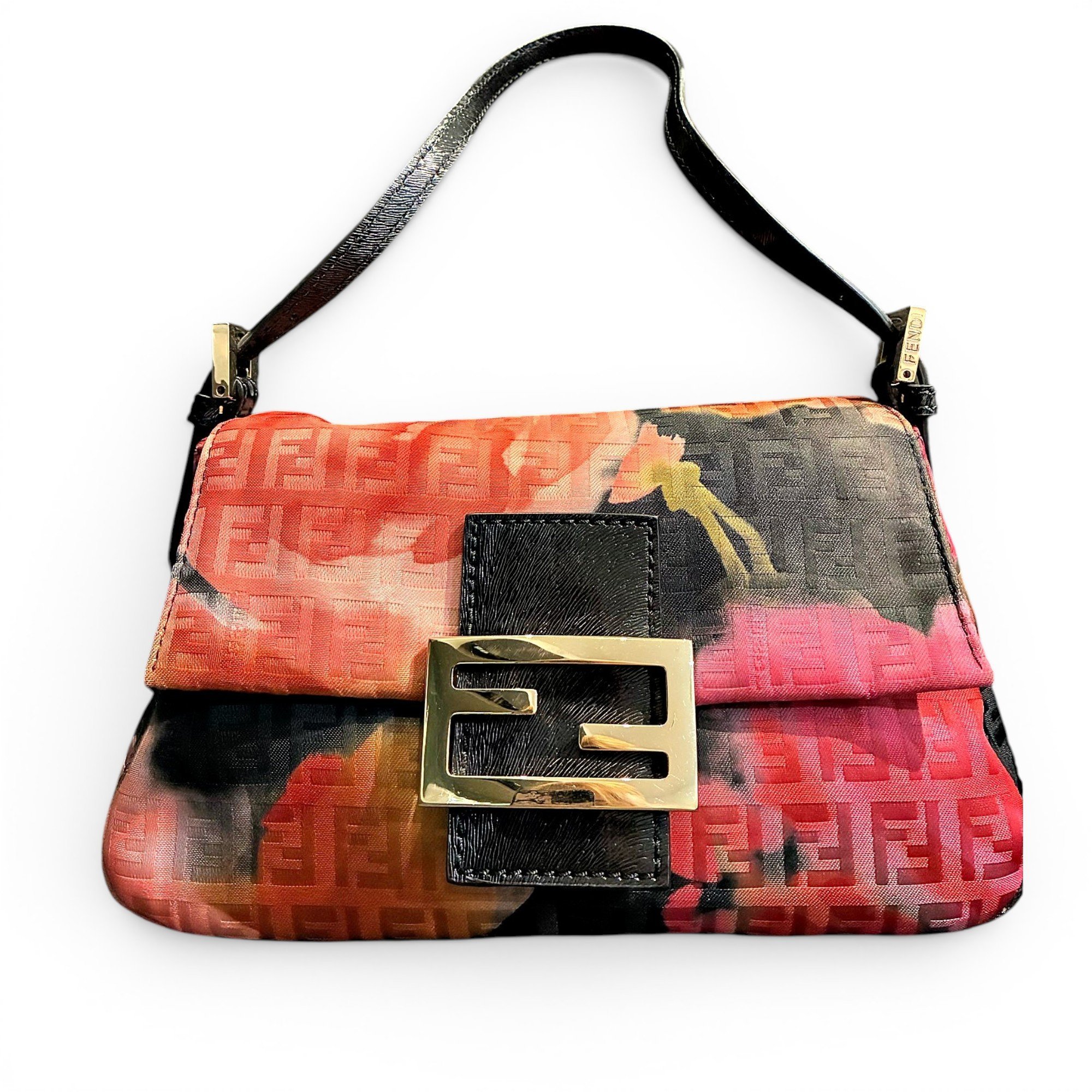Baguette cloth handbag