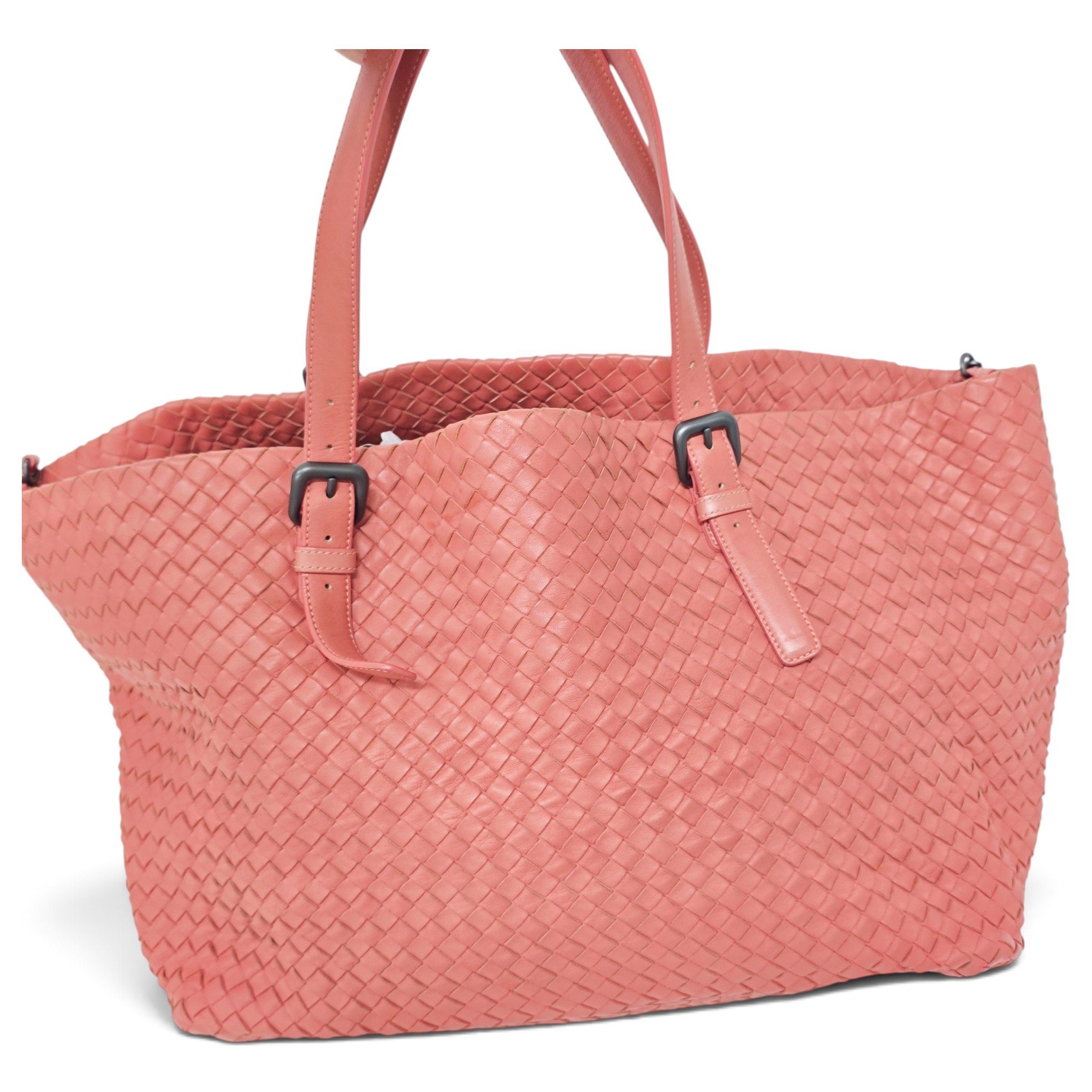 Fourre-Tout leather handbag