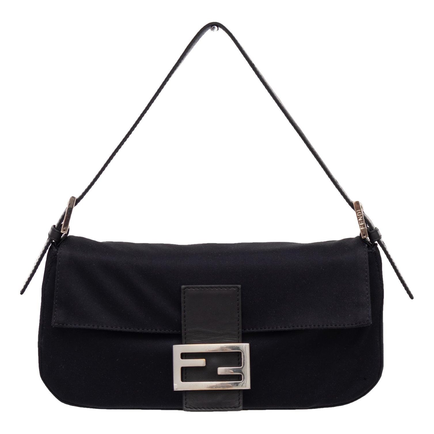 Baguette handbag