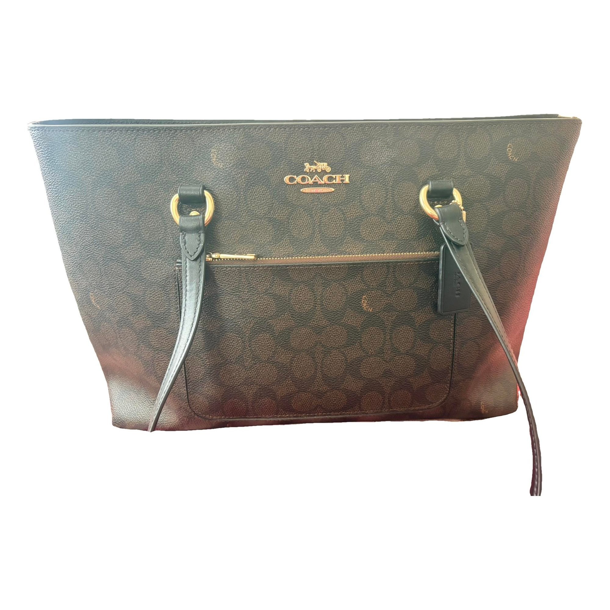 Leather tote