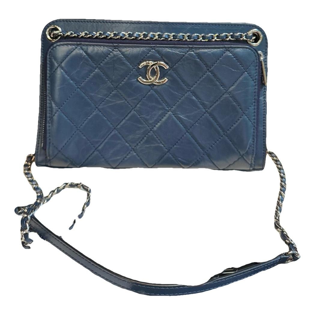 Leather crossbody bag