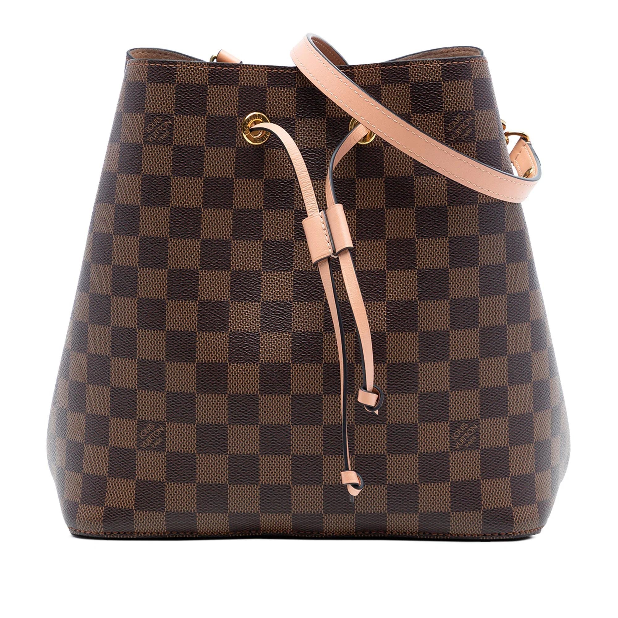 Bucket leather bag