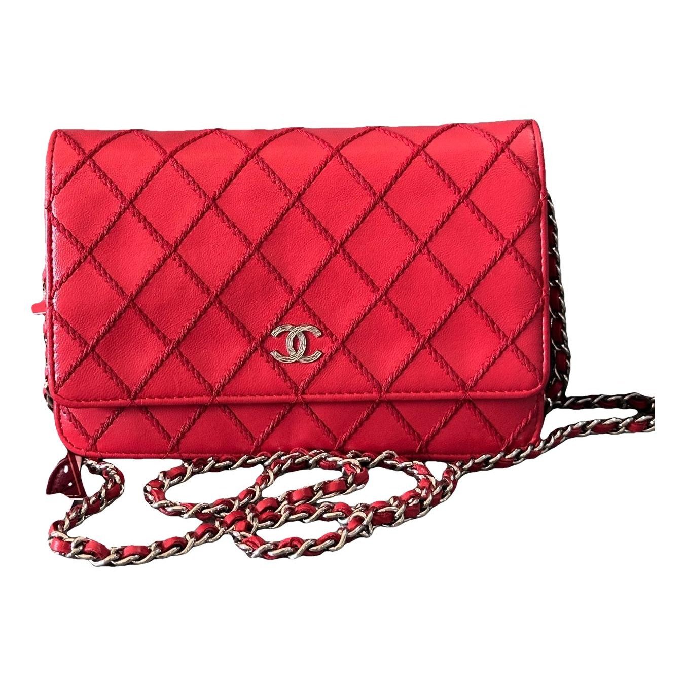 Wallet On Chain Timeless/Classique leather crossbody bag