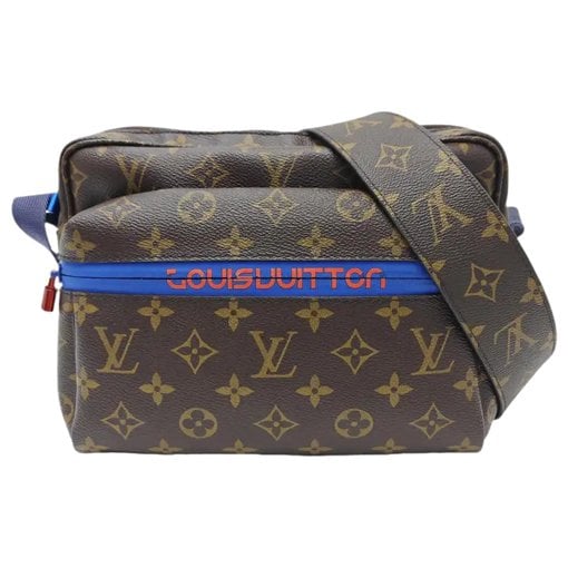 Louis Vuitton Leather handbag