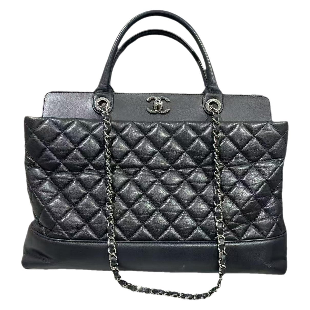 Leather handbag